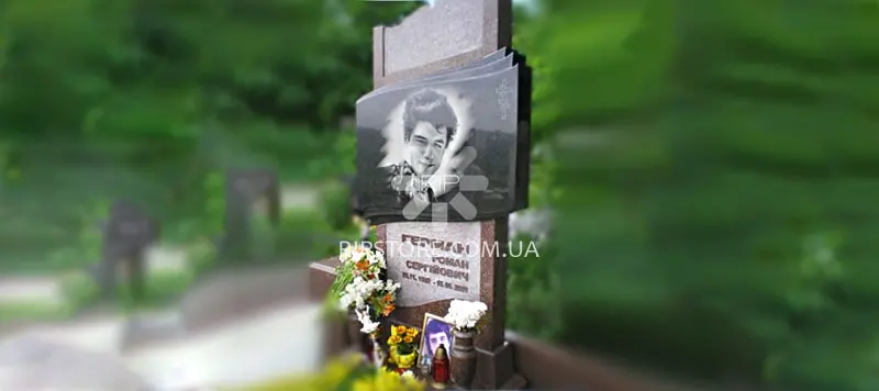 85. Одиночный памятник из гранита в двух породах