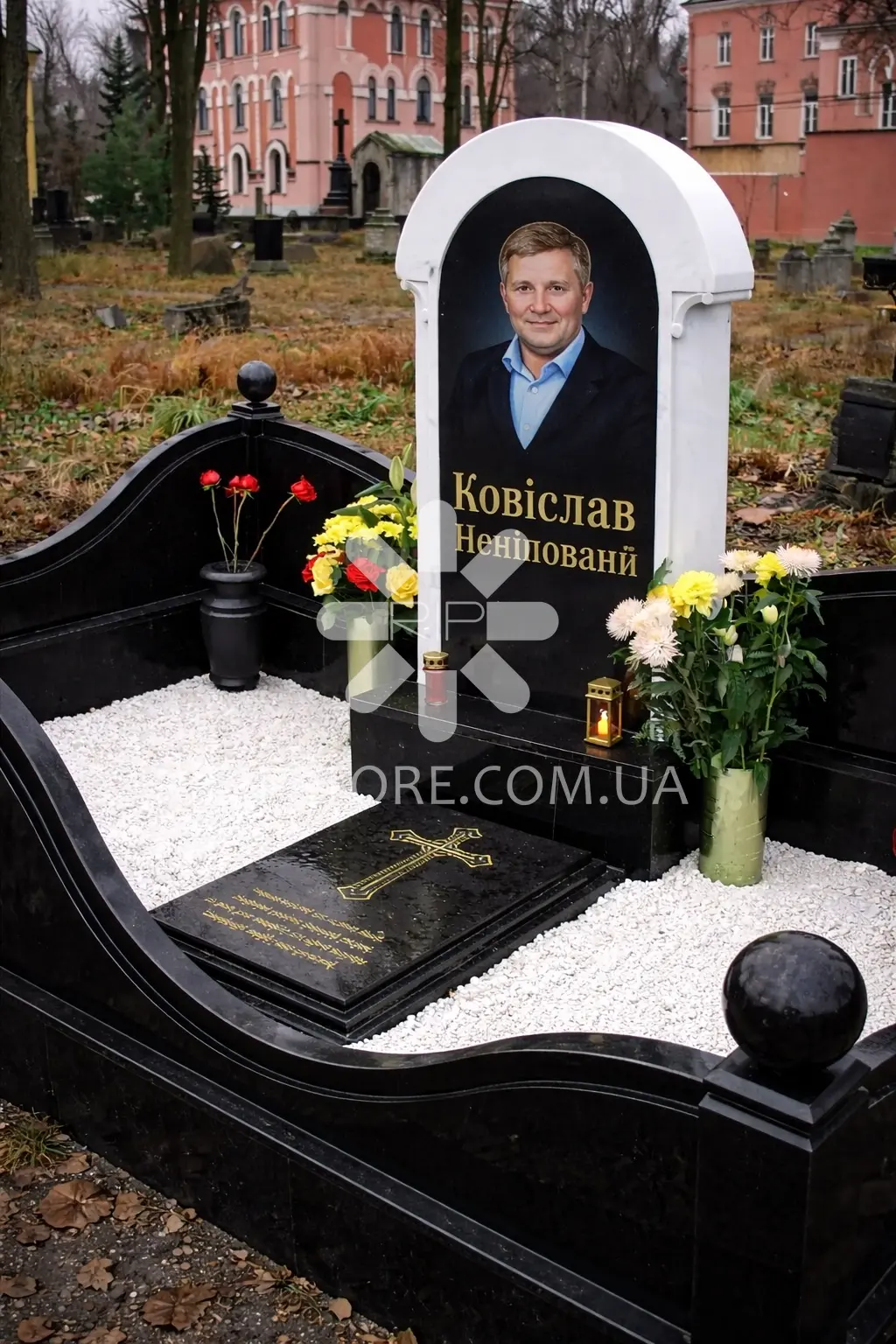 Фото памятников из мрамора